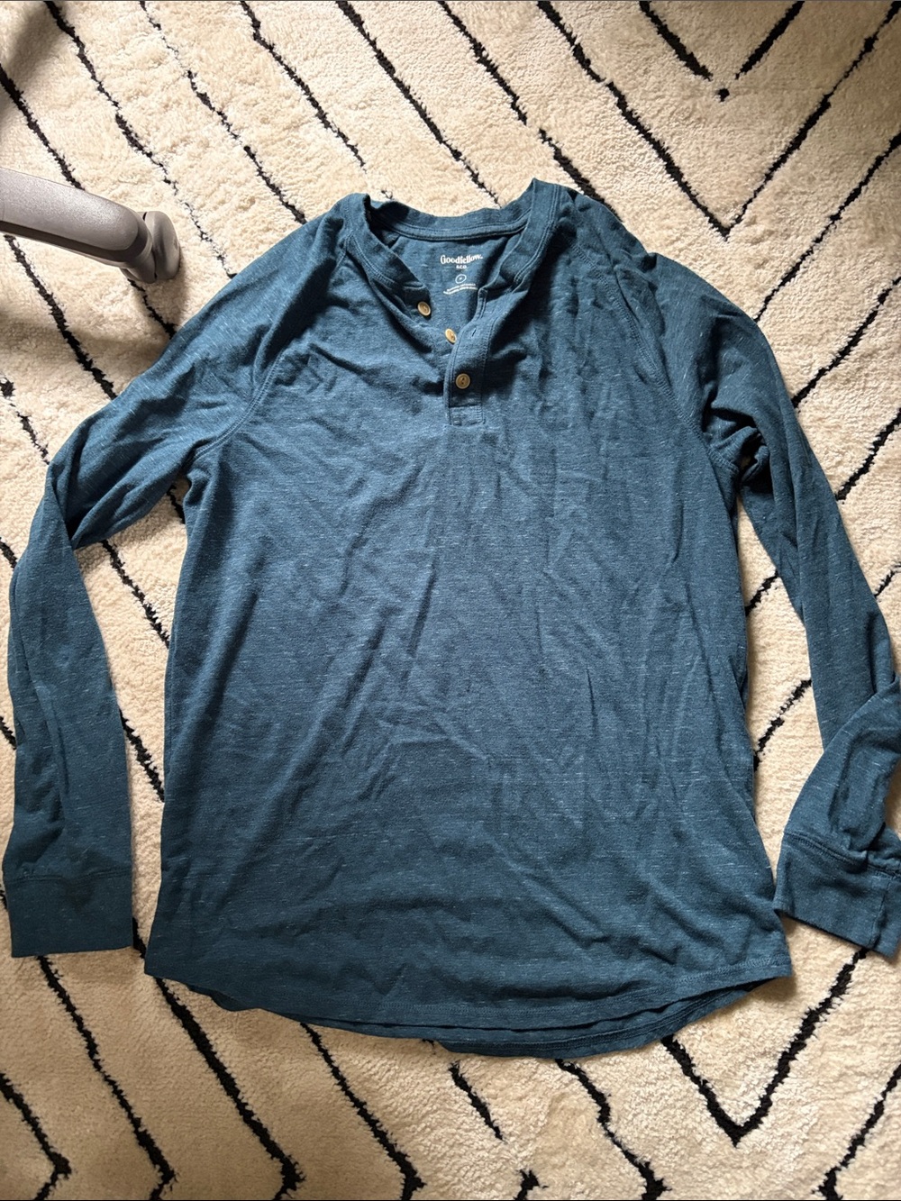 Goodfellow & Co Men’s Long-Sleeve Henley in Teal